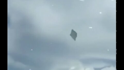 Can the Anti-UFO Crowd Explain This One?
