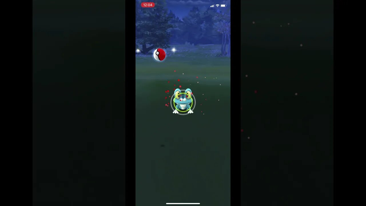 Pokémon Go - Catching Froakie Gameplay #Shorts