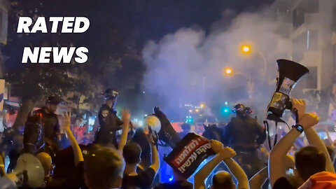 Massive Crowds in Tel Aviv Demand Change in Israeli Leadership