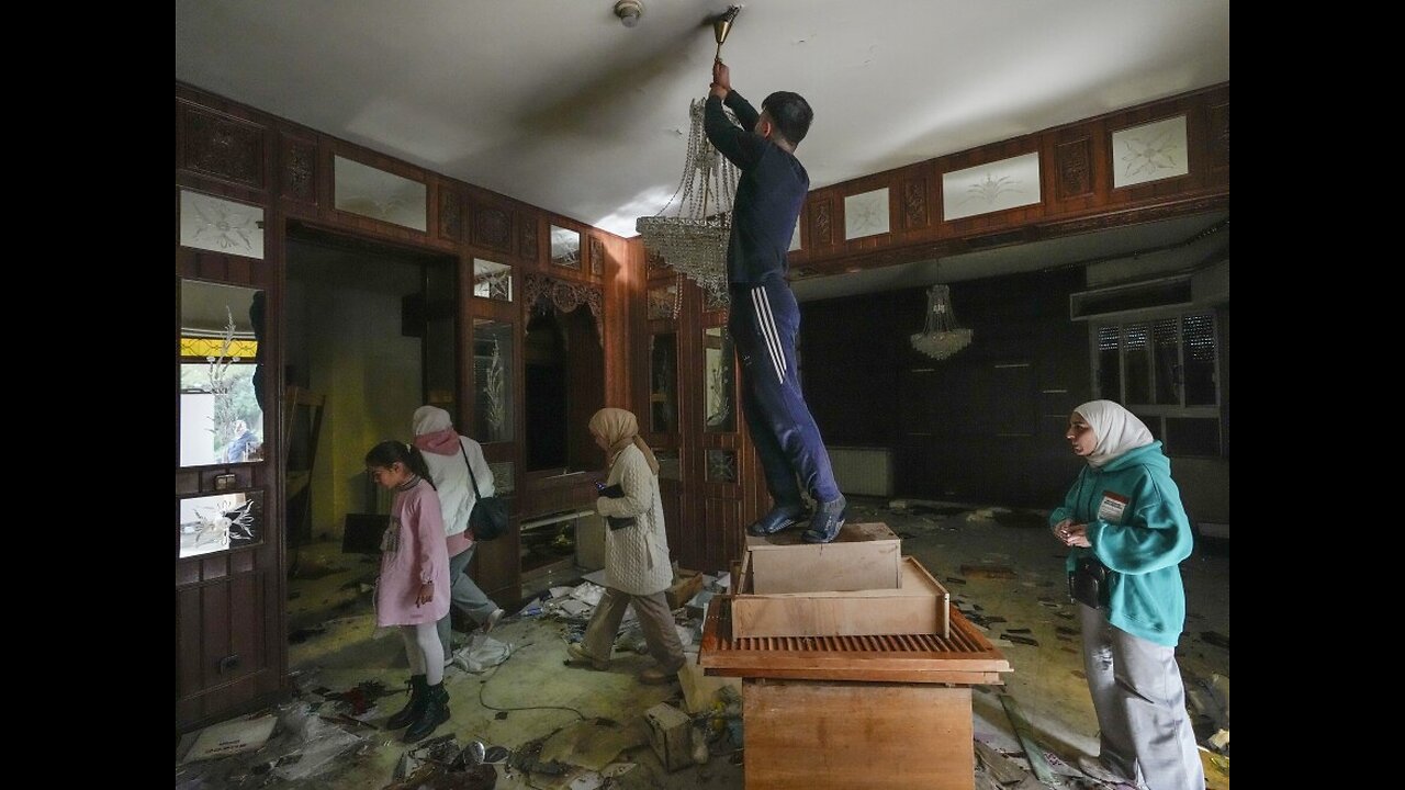 Chaotic scenes after Syrians enter Assad's private residence in Damascus