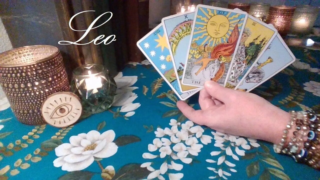 Leo 🔮 HUGE DECISION! YOUR ANGELS GUARANTEE YOUR VICTORY Leo!! August 15th - 21th Tarot Reading