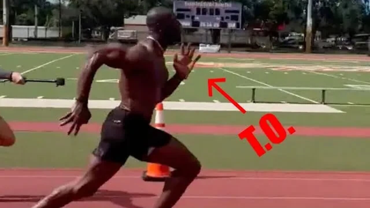 WATCH: Terrell Owens Runs 40-Yard Dash in 4.38