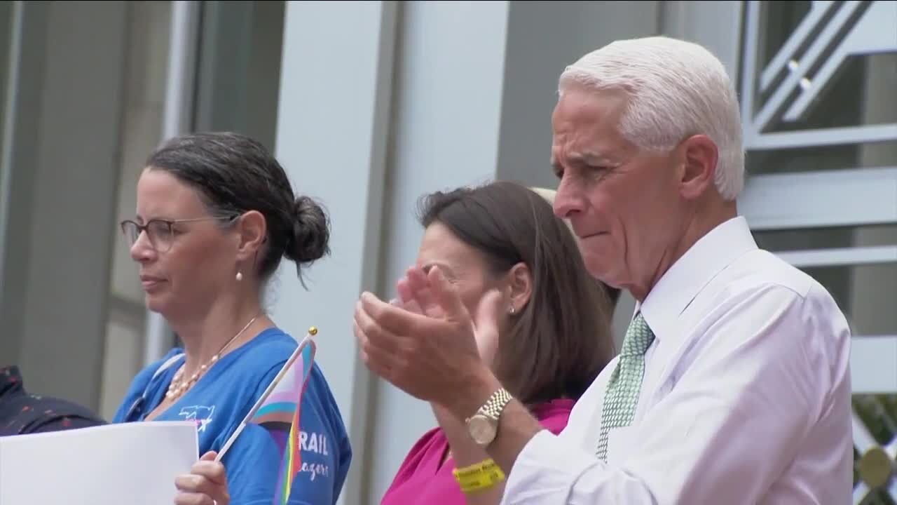 Crist's campaign seeks to solidify primary lead ahead of debate