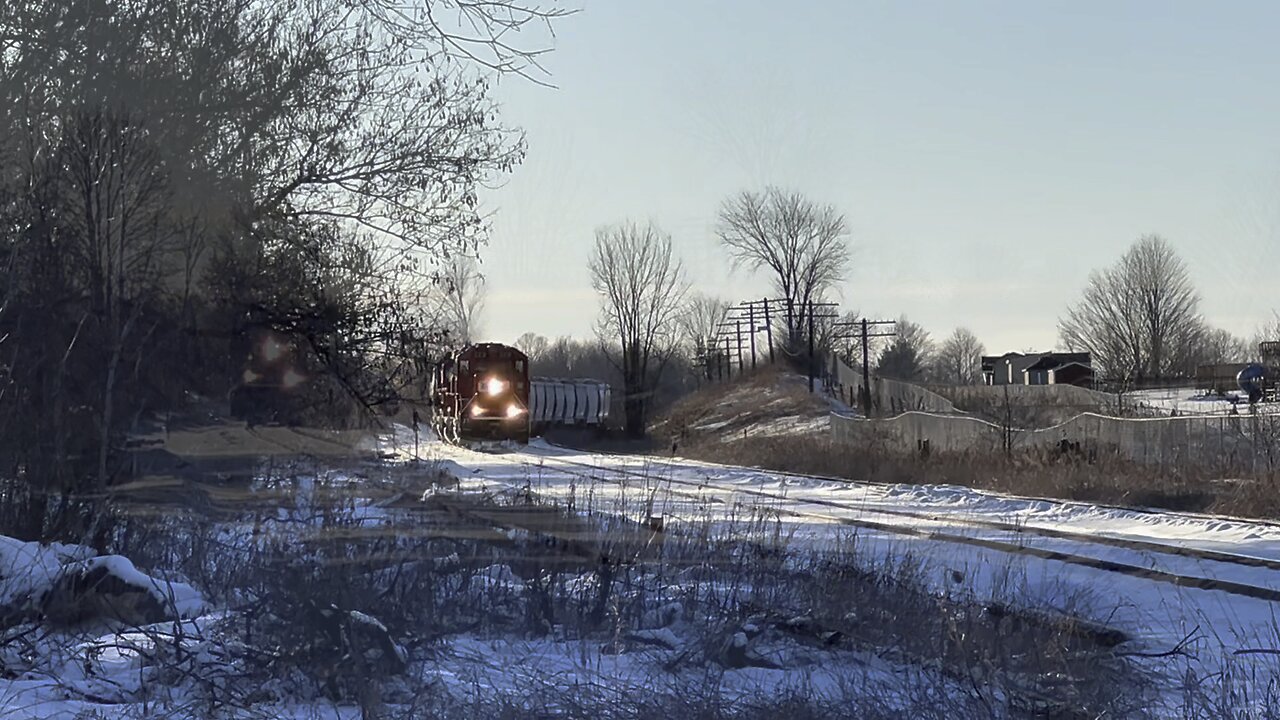 KLR Runner at Norwood Ontario CP H08