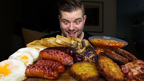 GERMAN ASMR Full English Breakfast MUKBANG