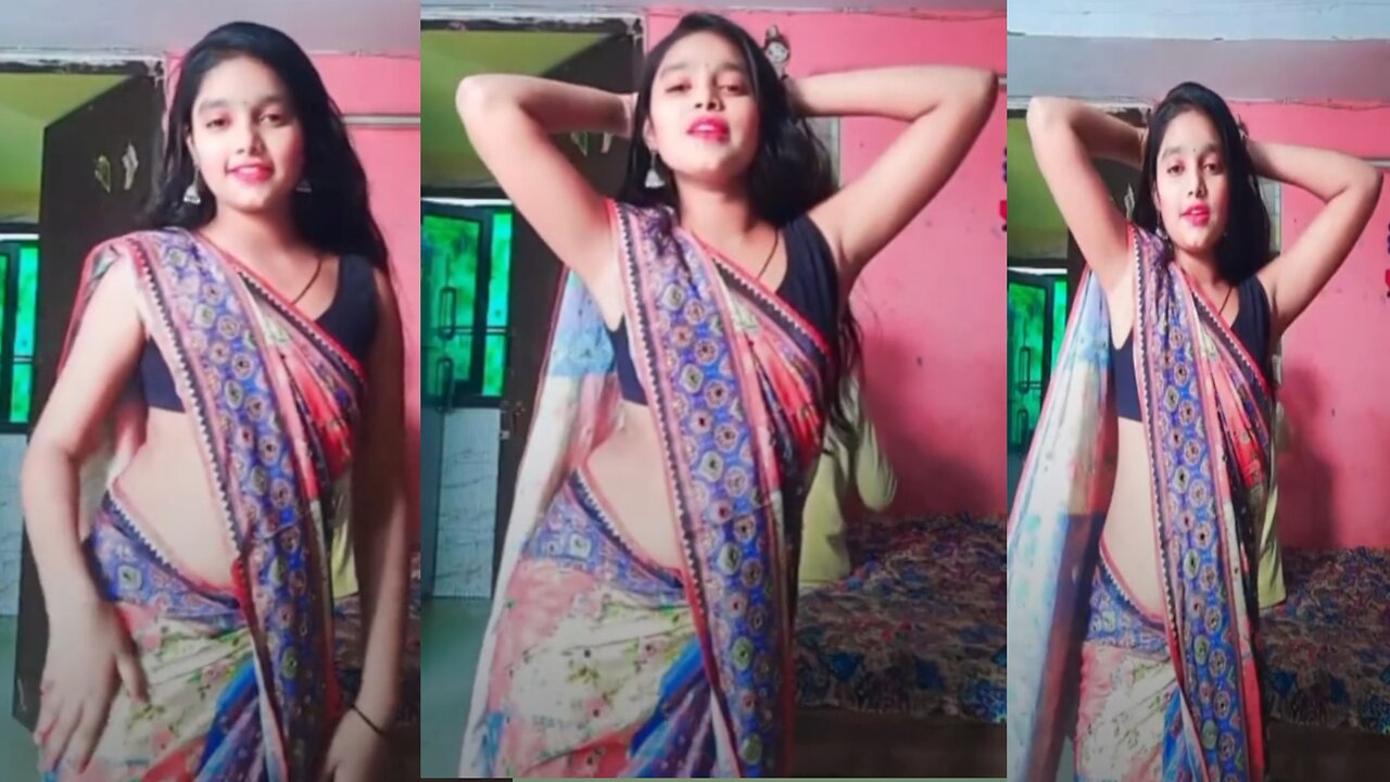 Hot Desi Girl Random Dance in Home