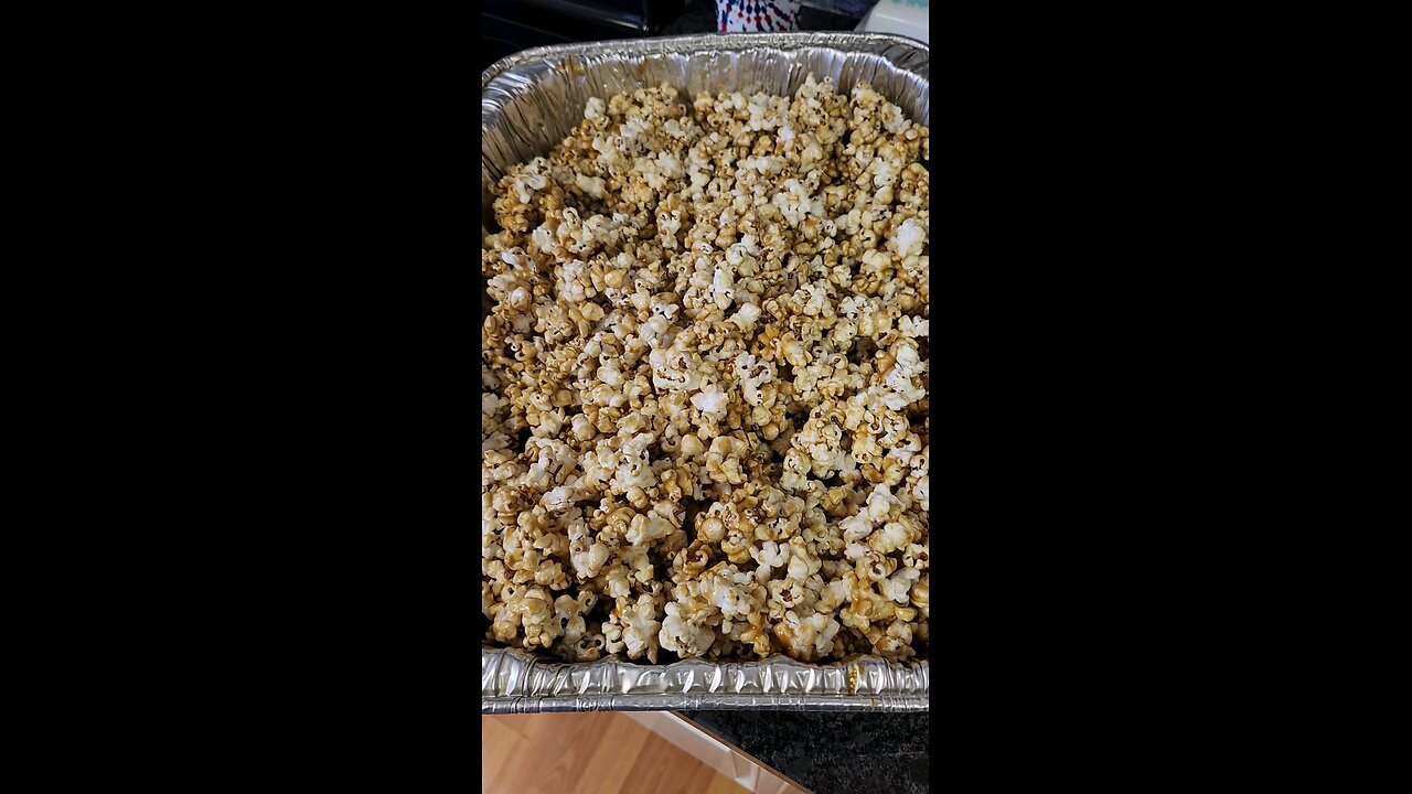 Homemade Carmel Popcorn 🍿 😋