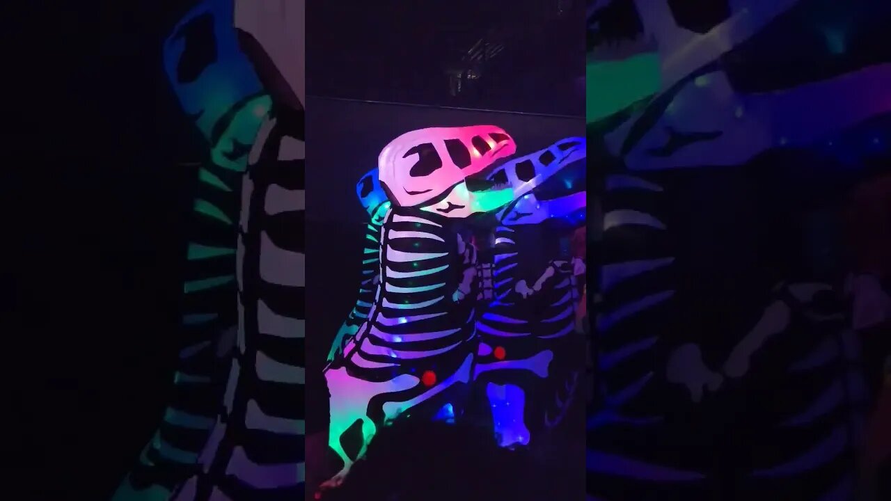 Metrocon Rave | T-rex