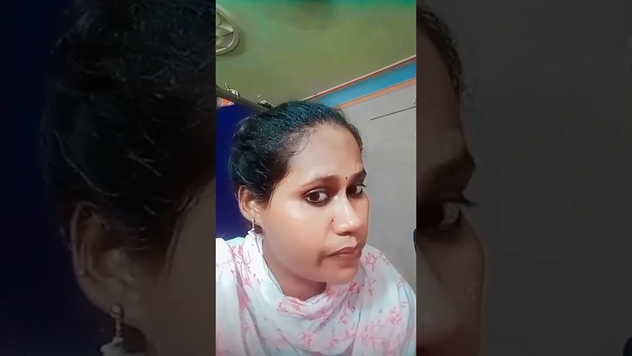 அறிவா.... அழகா...