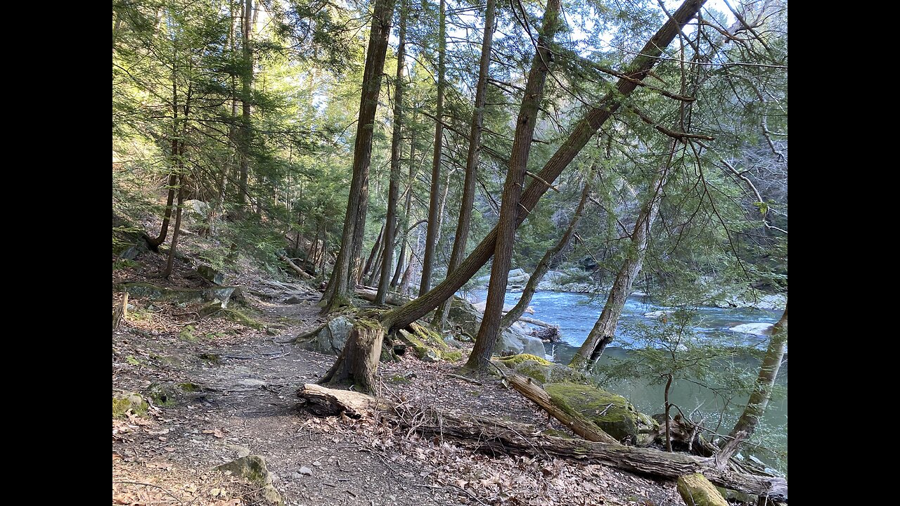 Exploring BEAUTIFUL Pennsylvania Mountain Scenery and Fishing for Early Spring Smallmouth