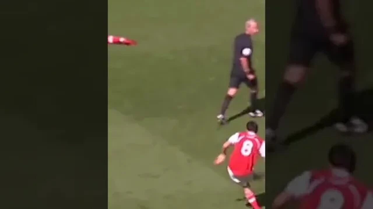 best funny football moment you cant stop #SHORTS #funny #football #soccer #surprise #lol