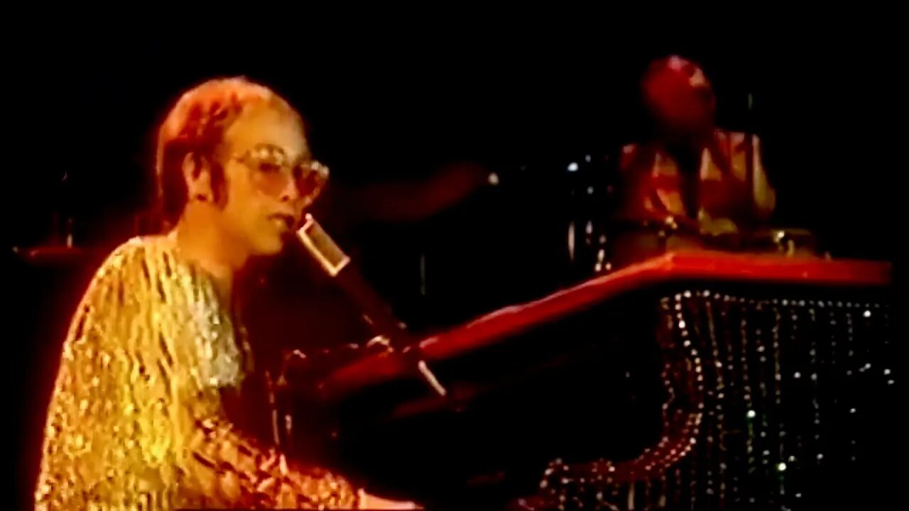 Elton John Don't Let The Sun Go Down On Me Live at The Odeon 1974 Widescreen & Enhanced