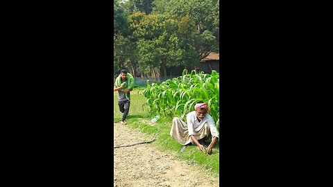 KING COBRA SNAKE PRANK ON GRANDPA