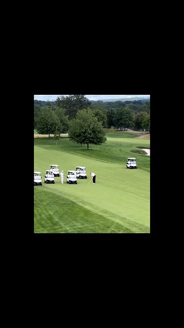 TRUMP❤️IS THE STAR CHAMPION🥇OF THE DAY PLAYING GOLF💙🇺🇸🛺⛳️🏌️🏆⭐️