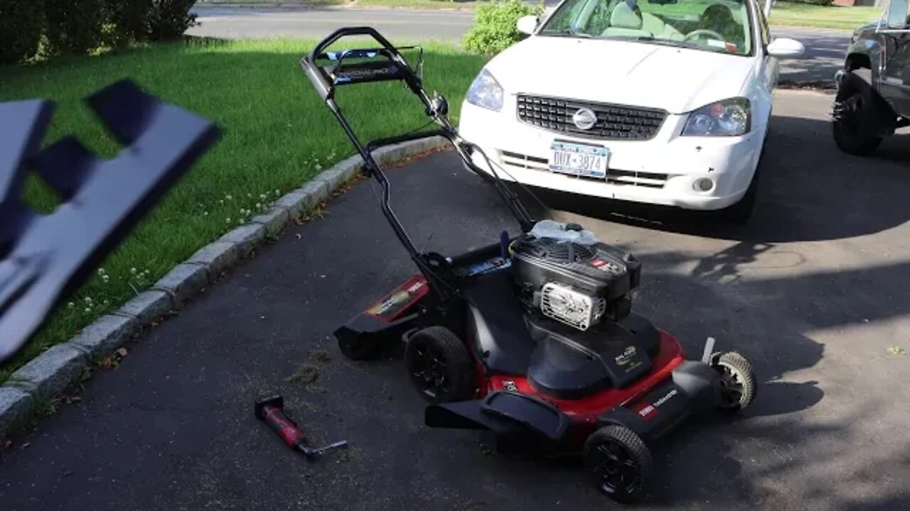 Long Island Lawncare VLOG10: BULKING SEASON IS OVER TORO TIMEMASTER CUTTING OVER GROWN KTF31