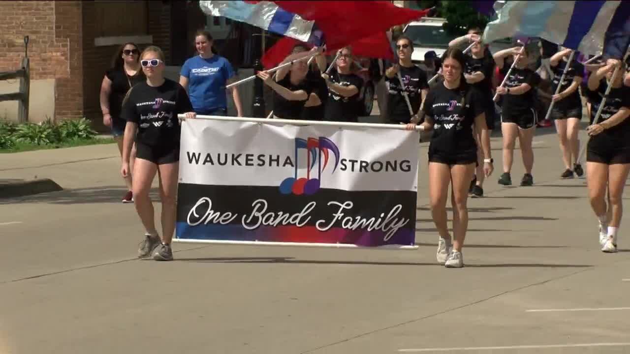 Thousands turn out to Waukesha Memorial Day parade after Christmas tragedy