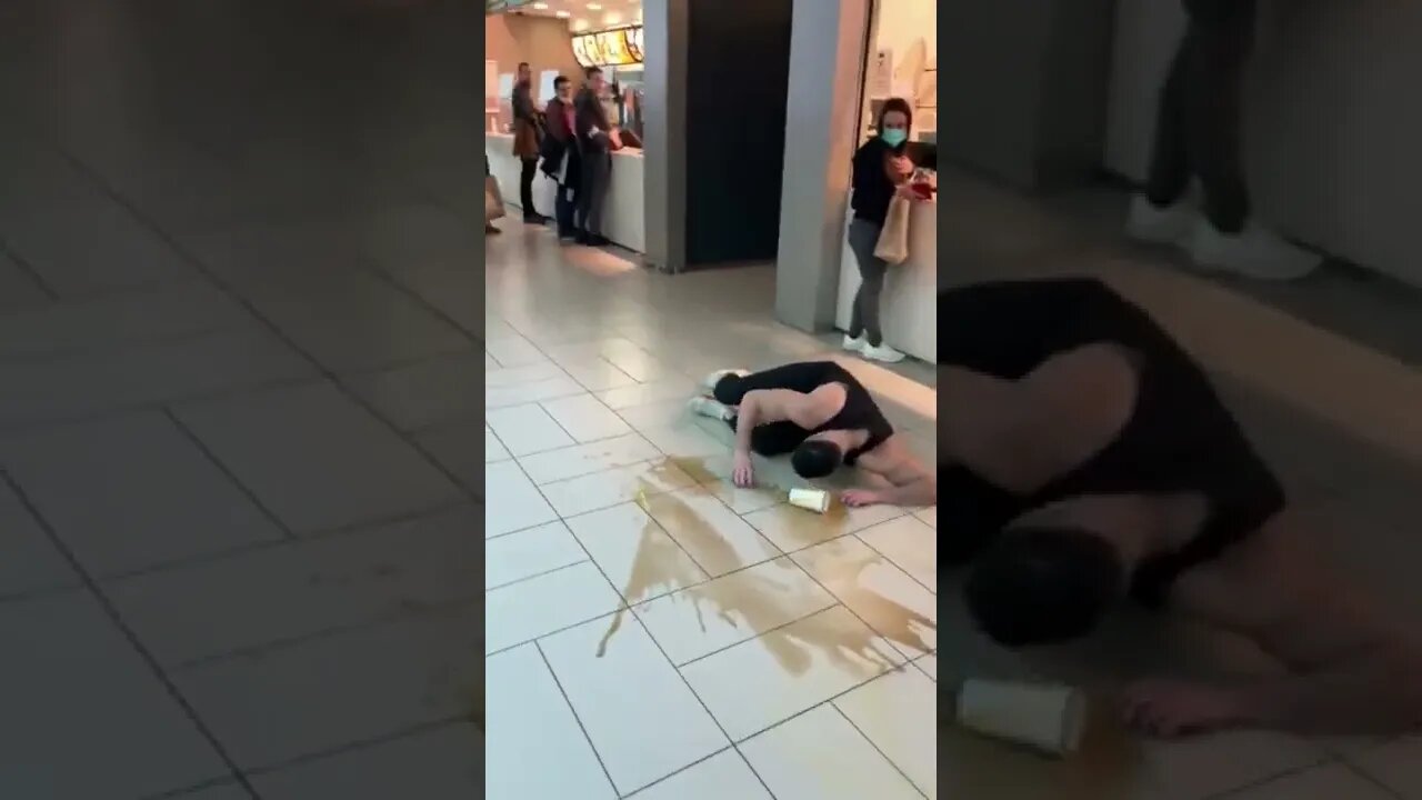 #shorts #2022 funny,prank,funjokes,dad jokes,funny memes,funny video,fun,laughing,funny animal,knock
