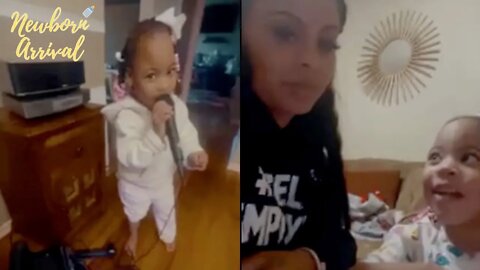 Alexis Skyy's Daughter Alaiya Sings & Reads For Mommy! 🎤