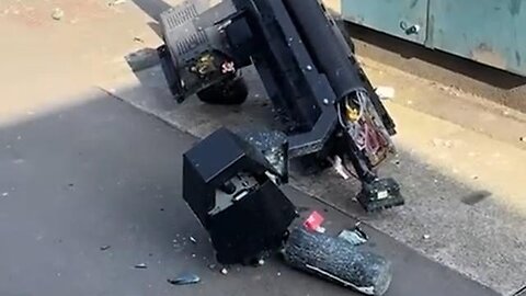 "ULEZ Blade Runners" has vowed to remove or disable every last ULEZ camera in London.