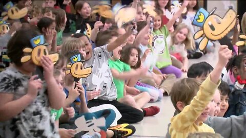 Scripps Howard Fund announces title of millionth book given away: Washington Elementary students receive copy