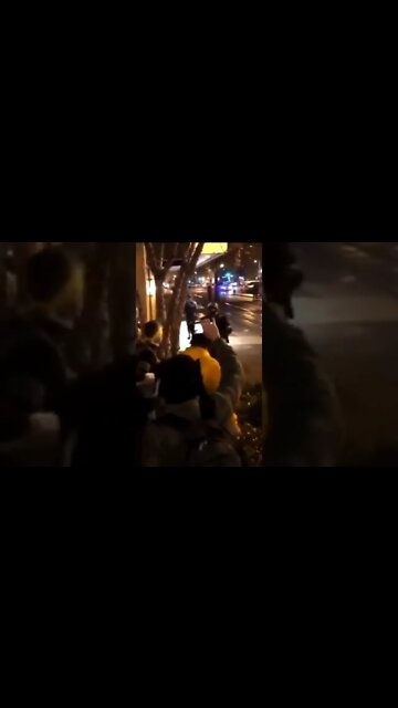 mob of racist #trumpsupporters assaulted me in Washington DC for doing my job as a journalist #blm