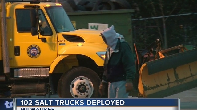DPW deploys snow plows in Milwaukee