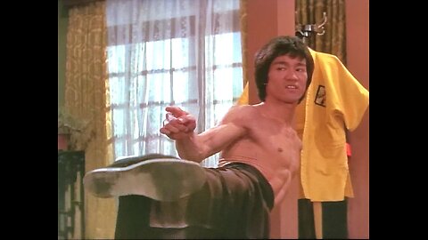 Cross kick Studio Films Bruce Lee Enter the Dragon