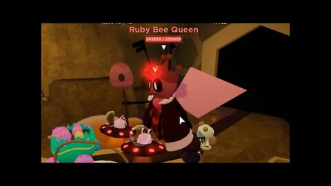 ROBLOX Tower Heores - I Beat the Ruby Bee Queen Boss!