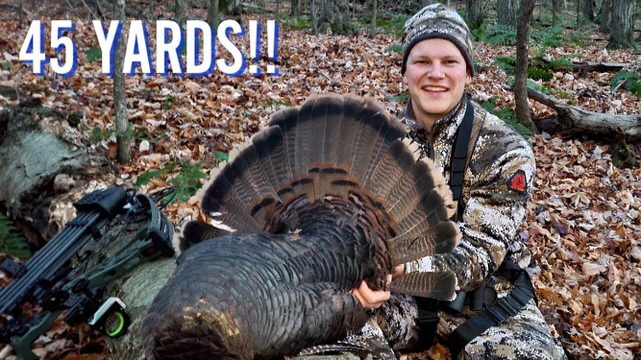 Archery TURKEY Hunt - Smoked at 45 YARDS!