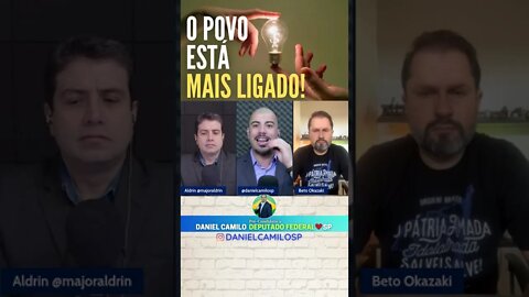 O político está preocupado com o discurso do povo, mas será que a Direita vai atender-la? #shorts