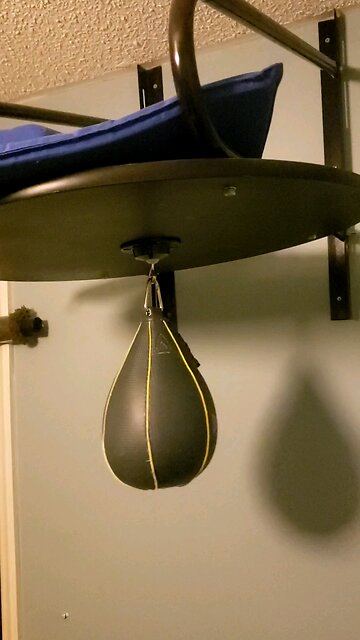 Jokeuhl getting hyped before the stream!