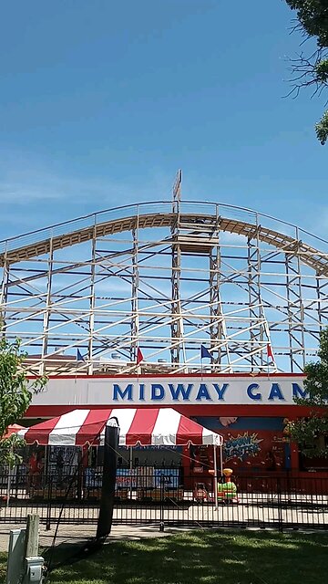 rollercoaster and 🎢 Ferris wheel 🎡 preview