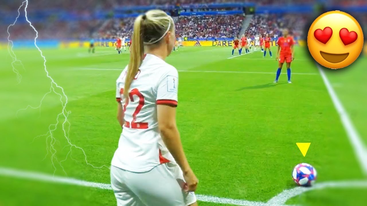 Quand la Femme Joue Au FOOT , des fails Incroyable mdr