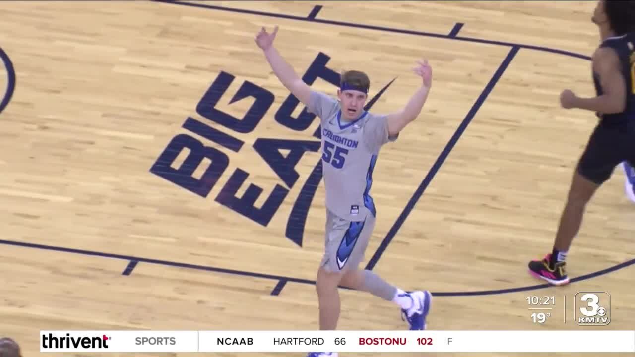 10th ranked Creighton takes care of UC-Riverside