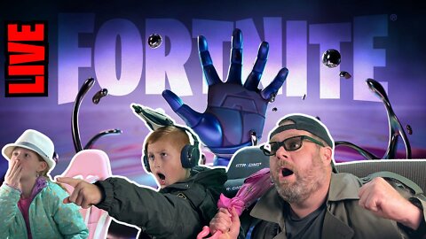 LIVE FAMILY FORTNITE! GRINDING AWAY!!