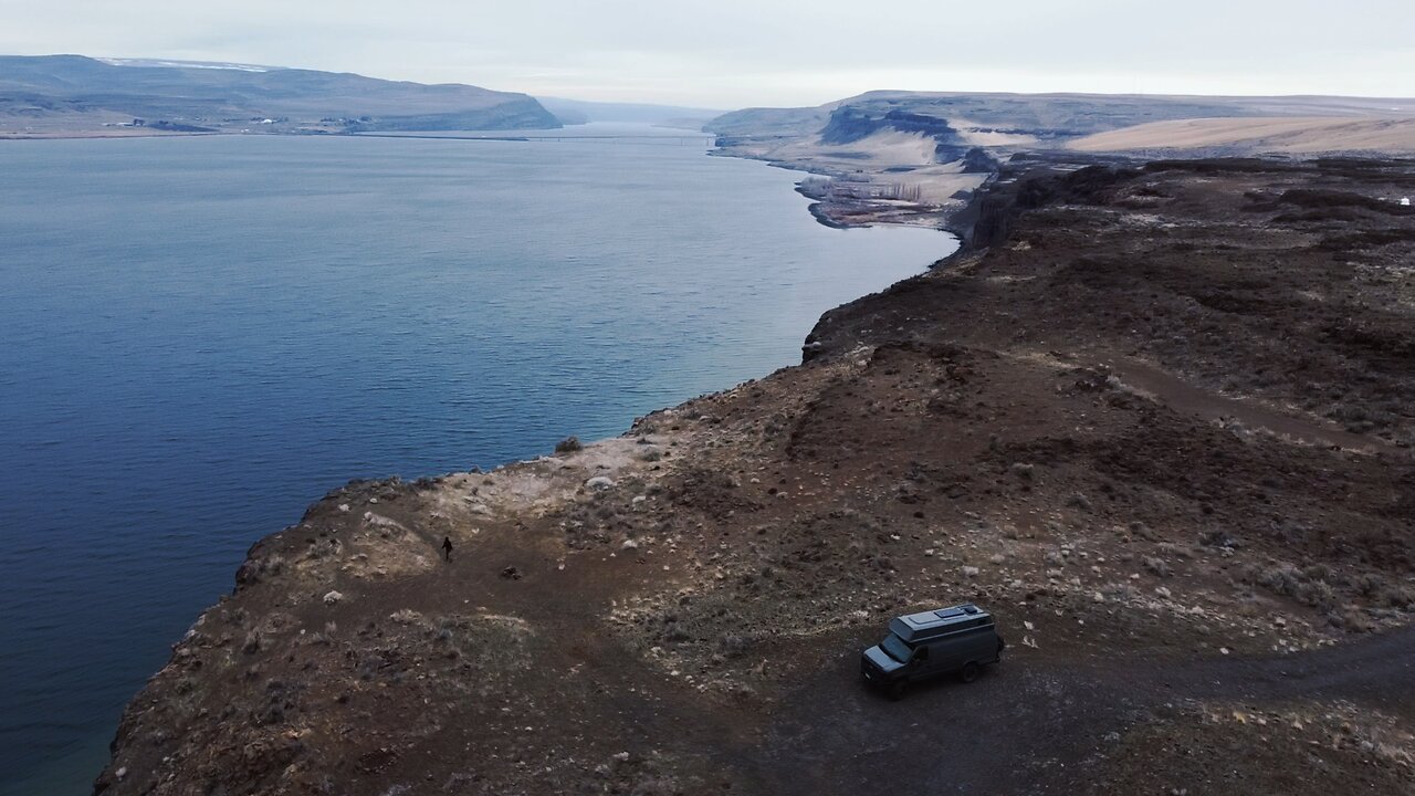 On the edge| Columbia River | vanlife 🫶🚐