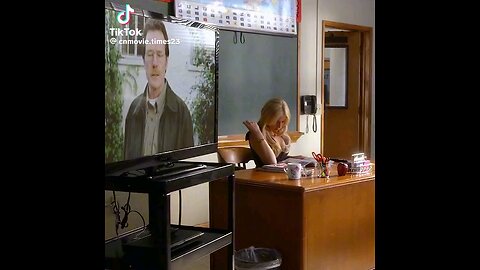 bad teacher teaching class