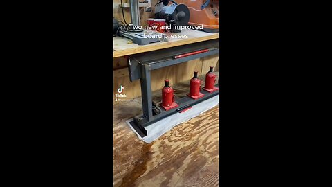 Pressing recycled skateboards ✨