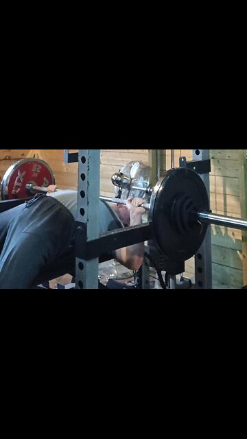 3x8 87.5 Kgs Paused Bench Press. Last Set