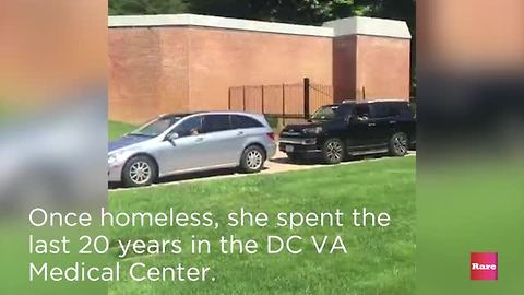 Strangers show up for veteran's funeral | Rare Military