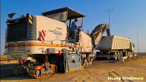 Wirtgen Road cutting heavy Machinery