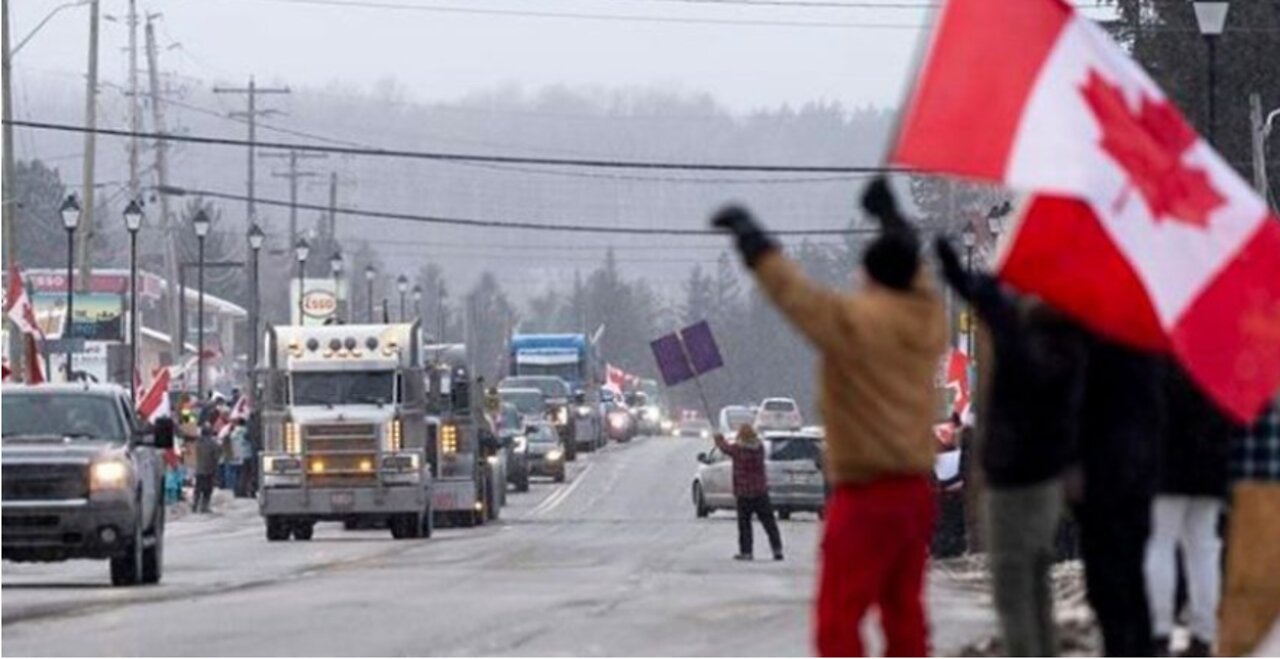 ‘Government Overreach Is Coming to an End’: Massive Truck Convoy Heading to Washington After Ottawa