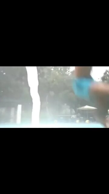 LIGHTNING STRIKE REACTION