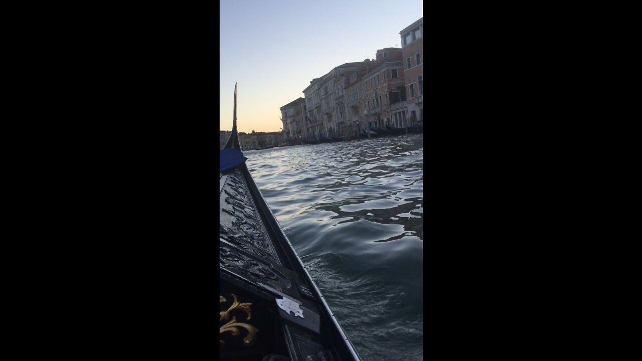 Relaxing Gondola Ride in Venice