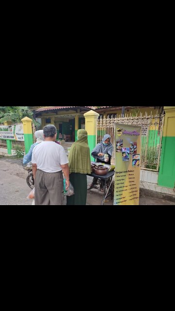 Aneka Bubur Manis Versi Terbaik, Cabang Baru Jenang Nona Kayuringin Jaya #Shorts