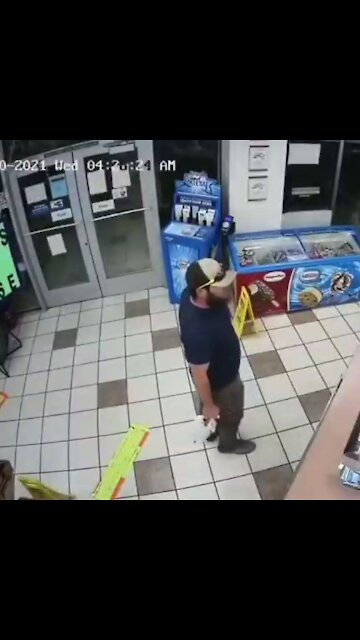 A hero neutralized a robber