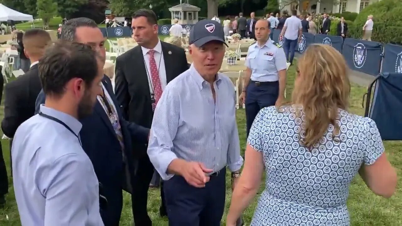 🇺🇲 Joe Biden says 92% of democrats will vote for him if he runs again in 2024