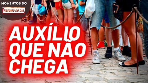 Mais de 1,3 milhões de famílias aguardam na fila do Auxílio Brasil | Momentos