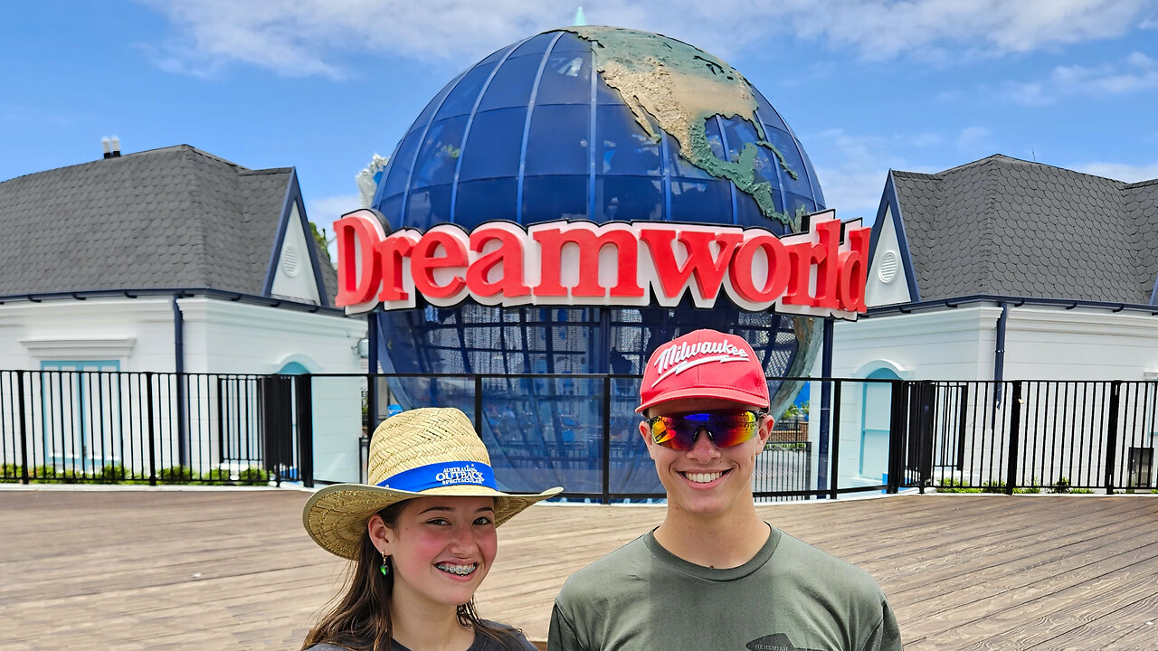 Learn Australian English at DREAMWORLD on the GOLD COAST