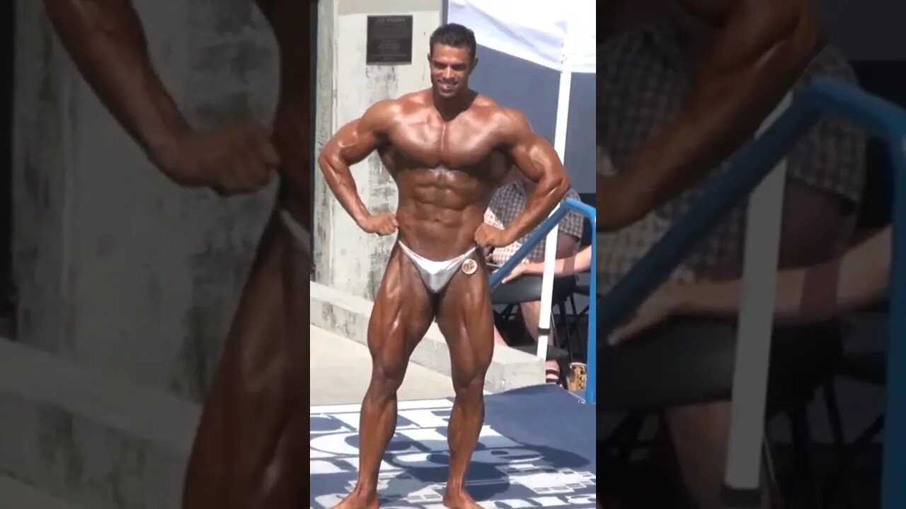 Fadi Alhindi Bodybuilding Posing #shorts